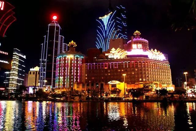 澳门，博彩之城的魅力与挑战