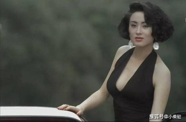 富婆的独特视角，一图、一笑与特别之处富婆看图中一肖一特图67期