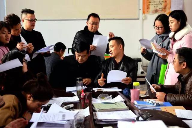 免费49彩图库，港澳地区资料大揭秘49彩图库免费的资料港澳l8月13号