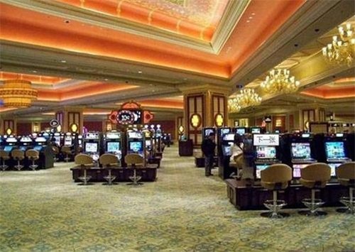 204年澳门正版精准资料，揭秘未来赌场与娱乐的科技前沿2o24奥门正版精准资料老婆管家一句话