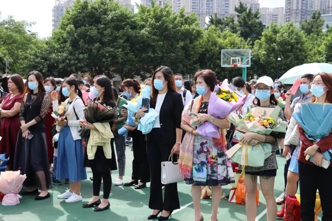 揭秘香港今期开奖号码，彩民的期待与幸运之门的开启今晚香港开什么码2020